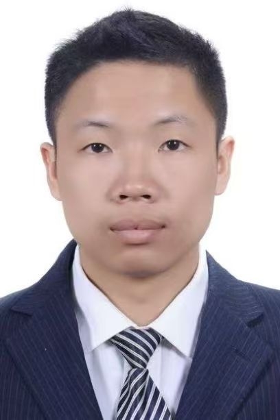詹威